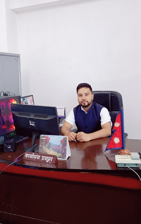 दिनेश बस्नेत